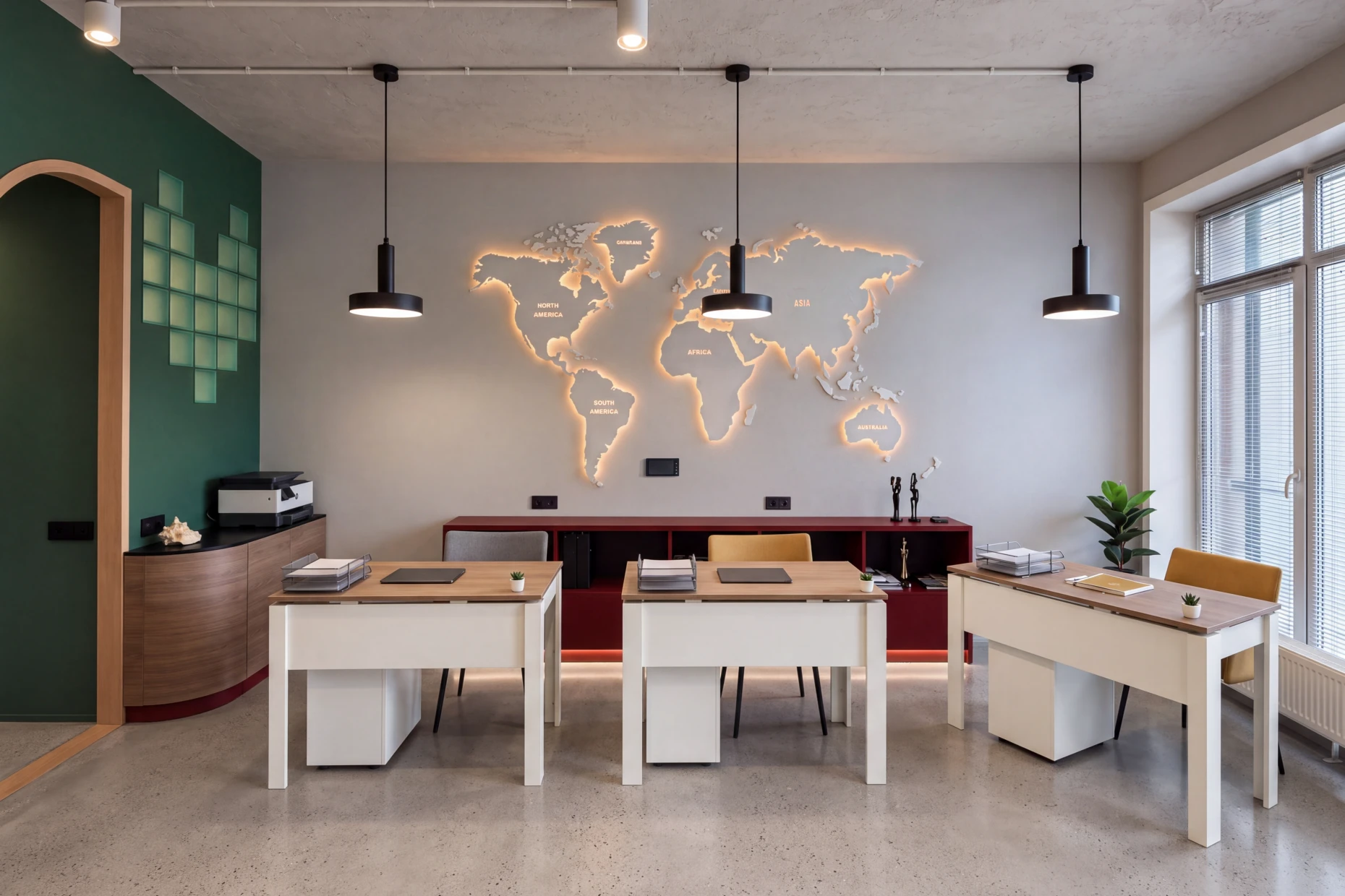 LYT (travel Agency)